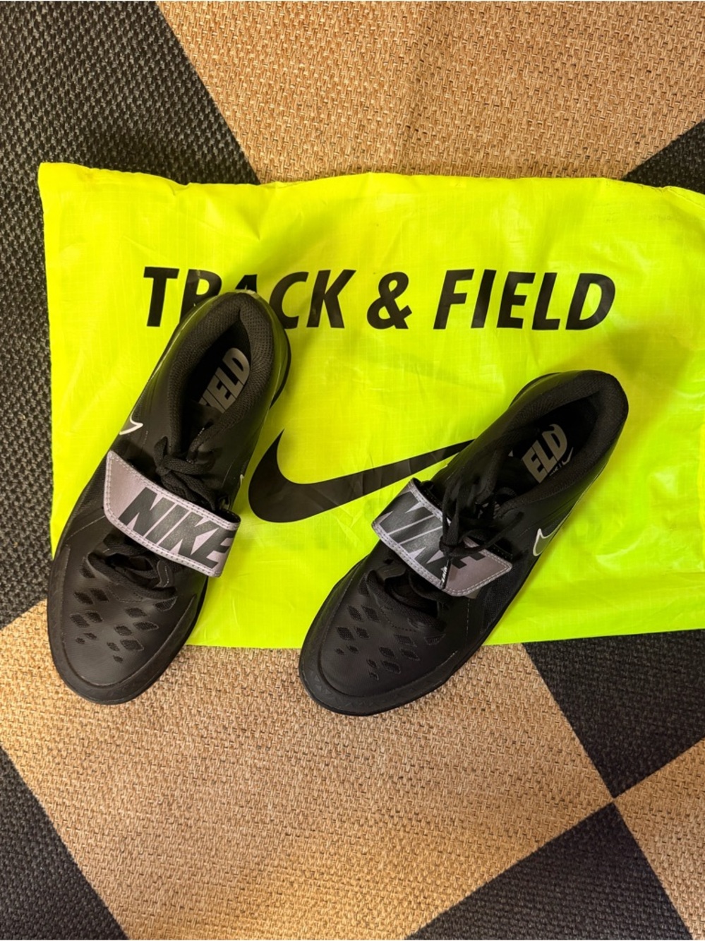 Nike Black and Silver Throwing Shoes with Hook Strap - Picture 5 of 5